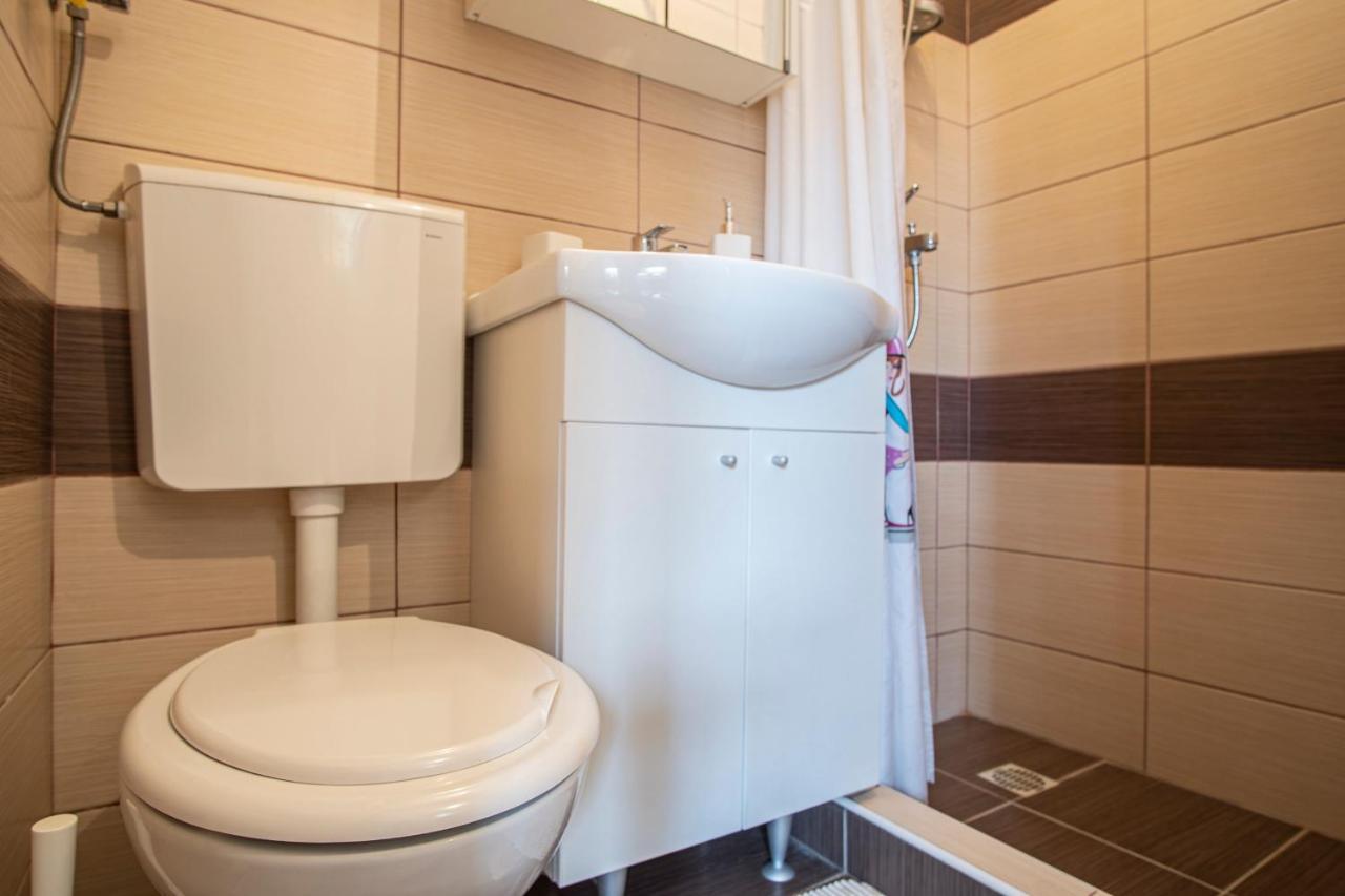 Apartman Luka Фажана Экстерьер фото